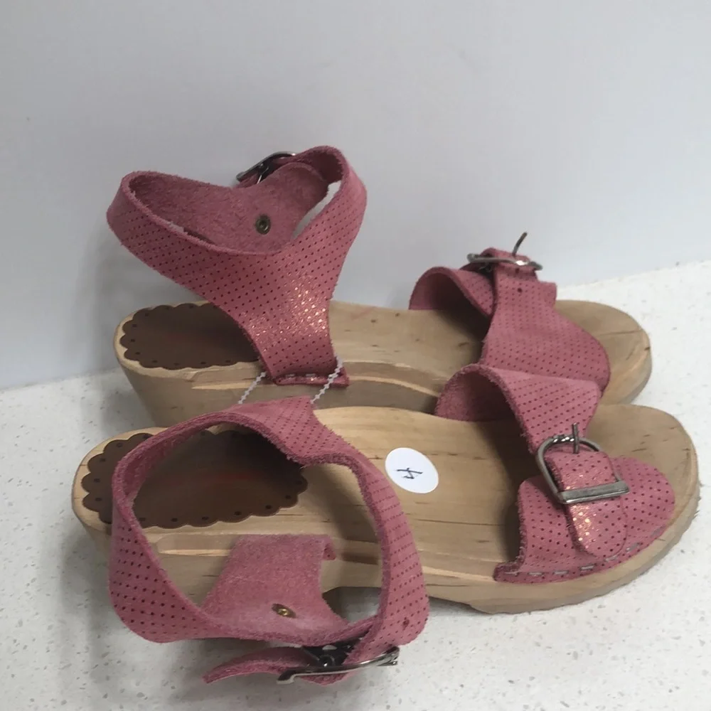 Hanna Andersson Pink Girl Sandals 4